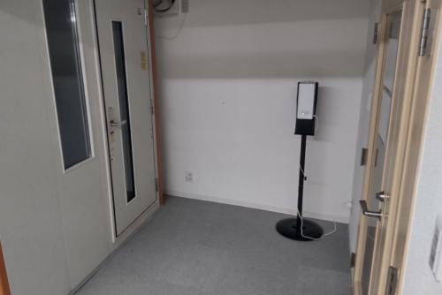 スタジオの入口