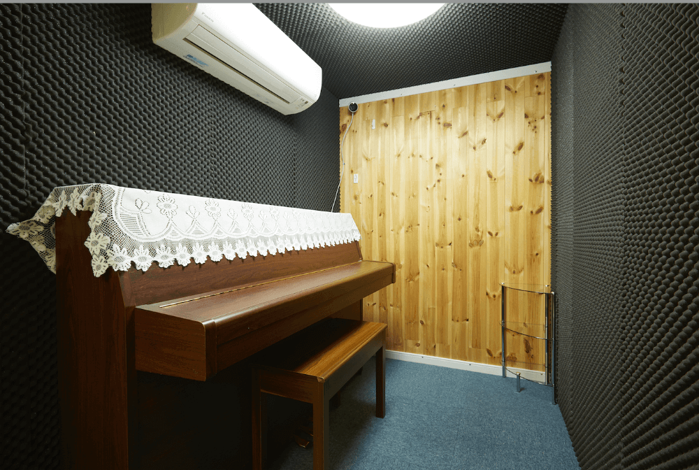 ピアノルーム