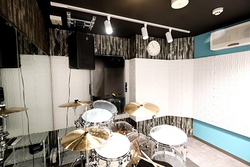 ドラムルーム