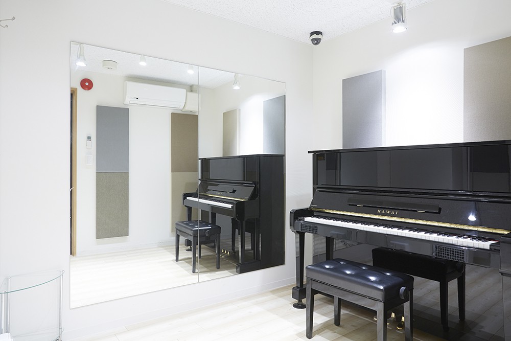 ピアノルーム