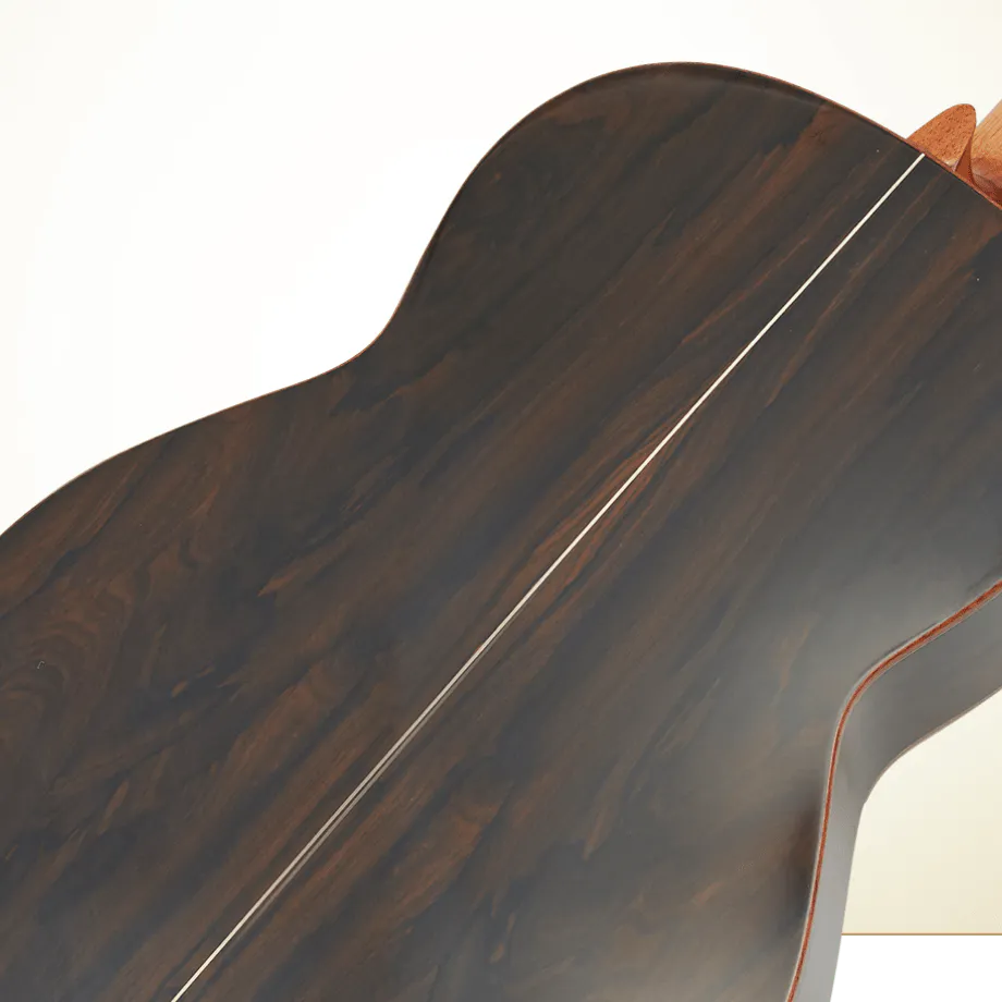 ジリコテを使用した裏横板