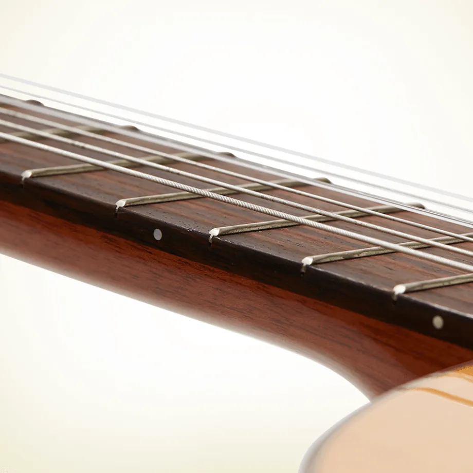 初心者でも扱いやすい弦高