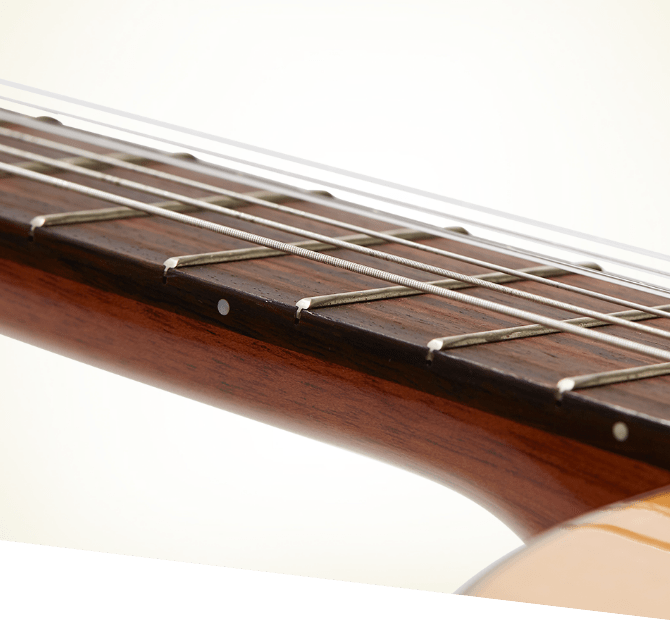 初心者でも扱いやすい弦高